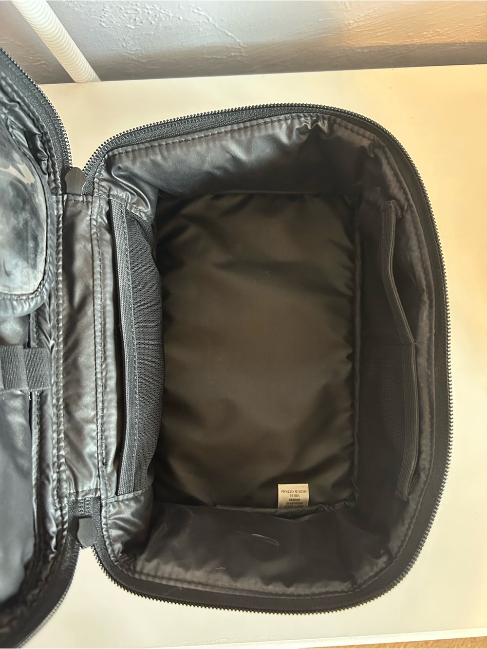 Vera Bradley x Anthropologie Brush-Up Cosmetic Case - Picture 4 of 4